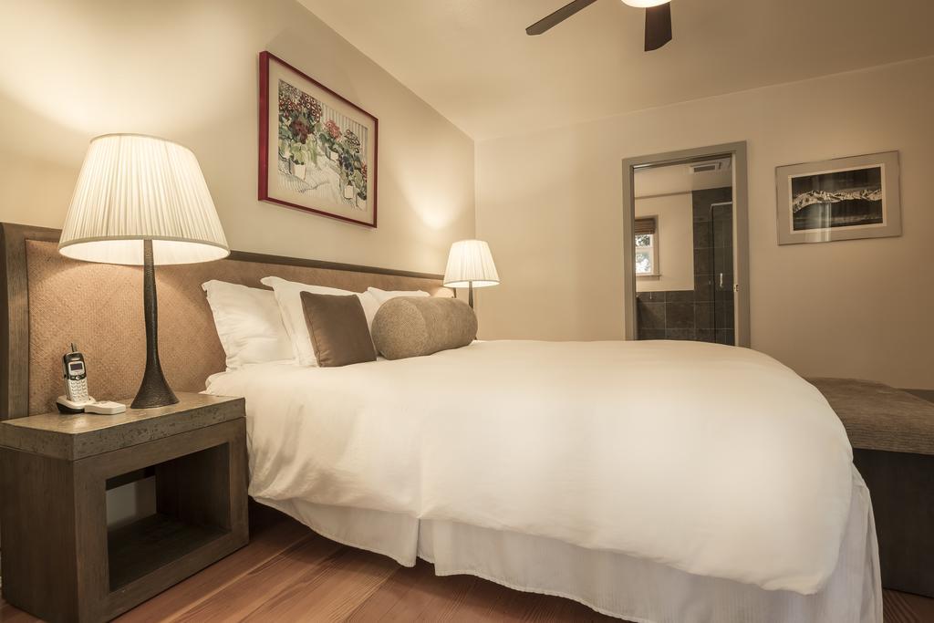 Resort Heritage House & Little River