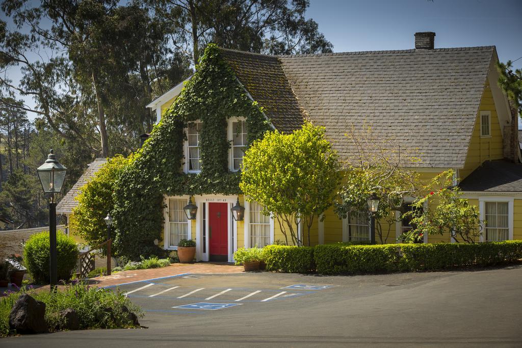 Heritage House & 4*